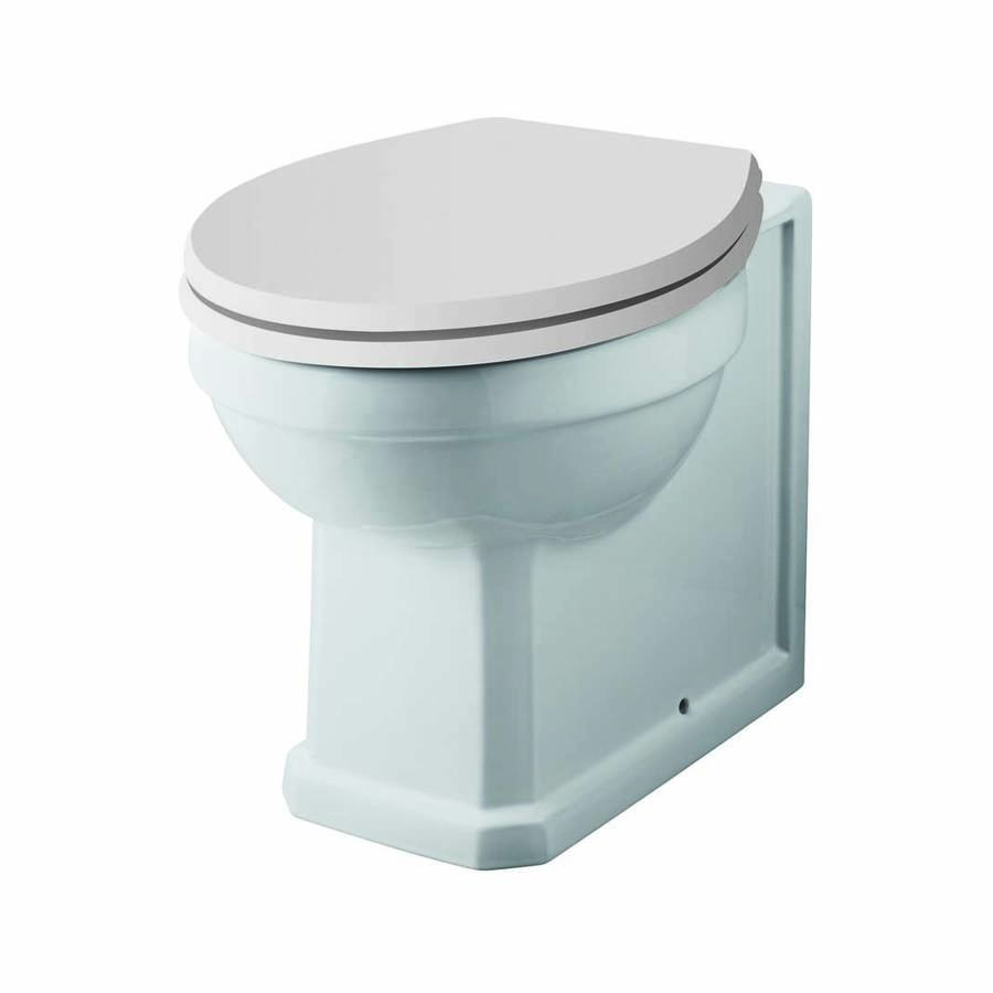 Scudo Traditional Back To Wall Pan