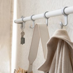Smedbo Beslagsboden Matt White Quadruple Hook Rack