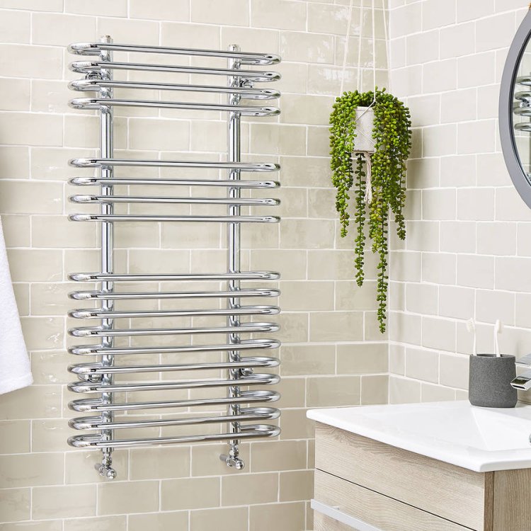 Kartell Oakland 1176 x 500mm Chrome Designer Towel Rail