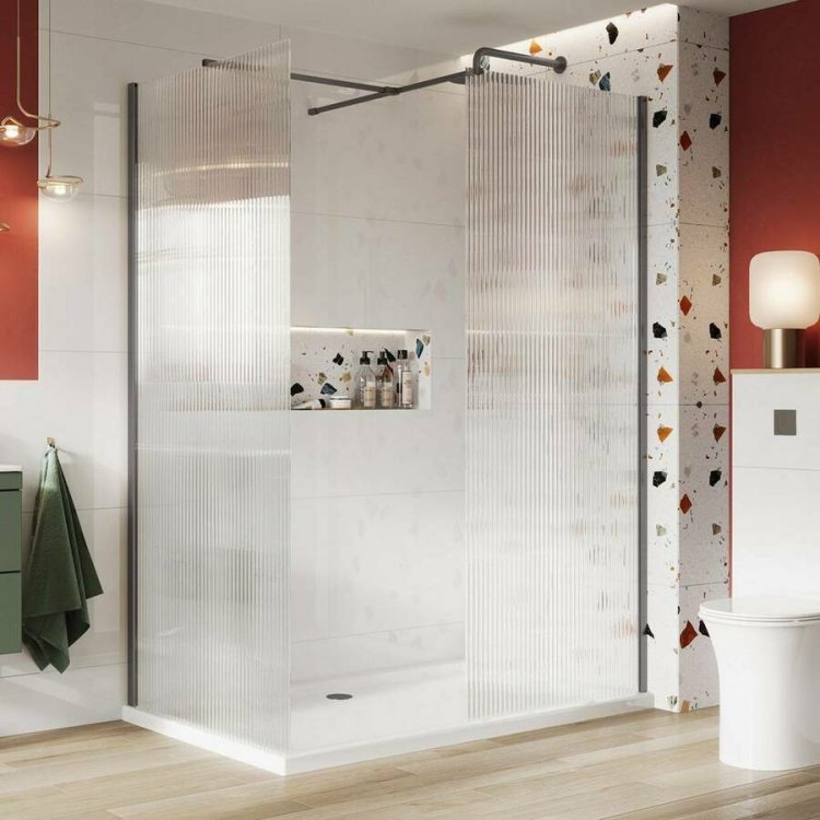 Scudo S8 Gunmetal 800mm Fluted Glass Wetroom Panel