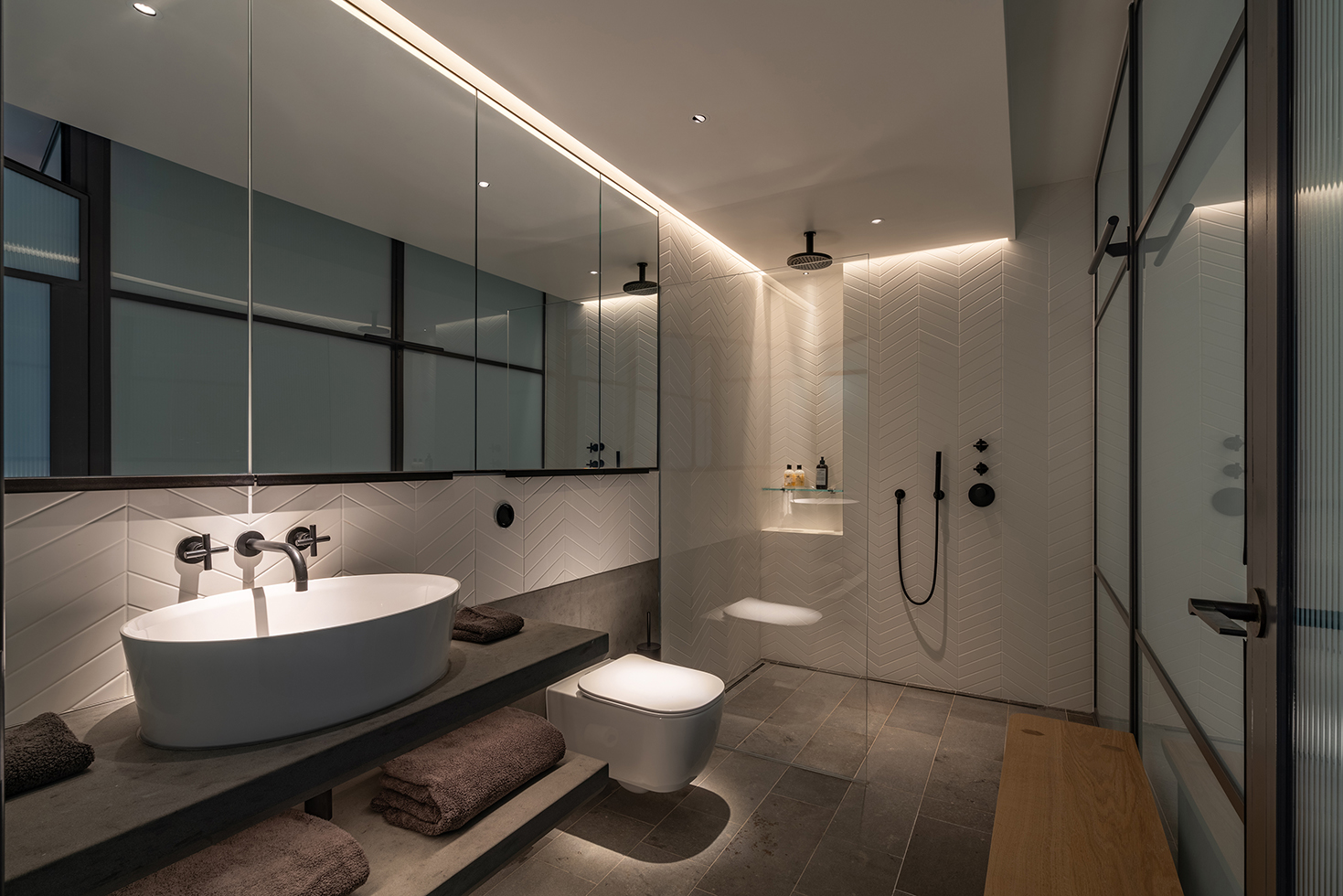 Bathroom lighting ideas - UK Bathrooms